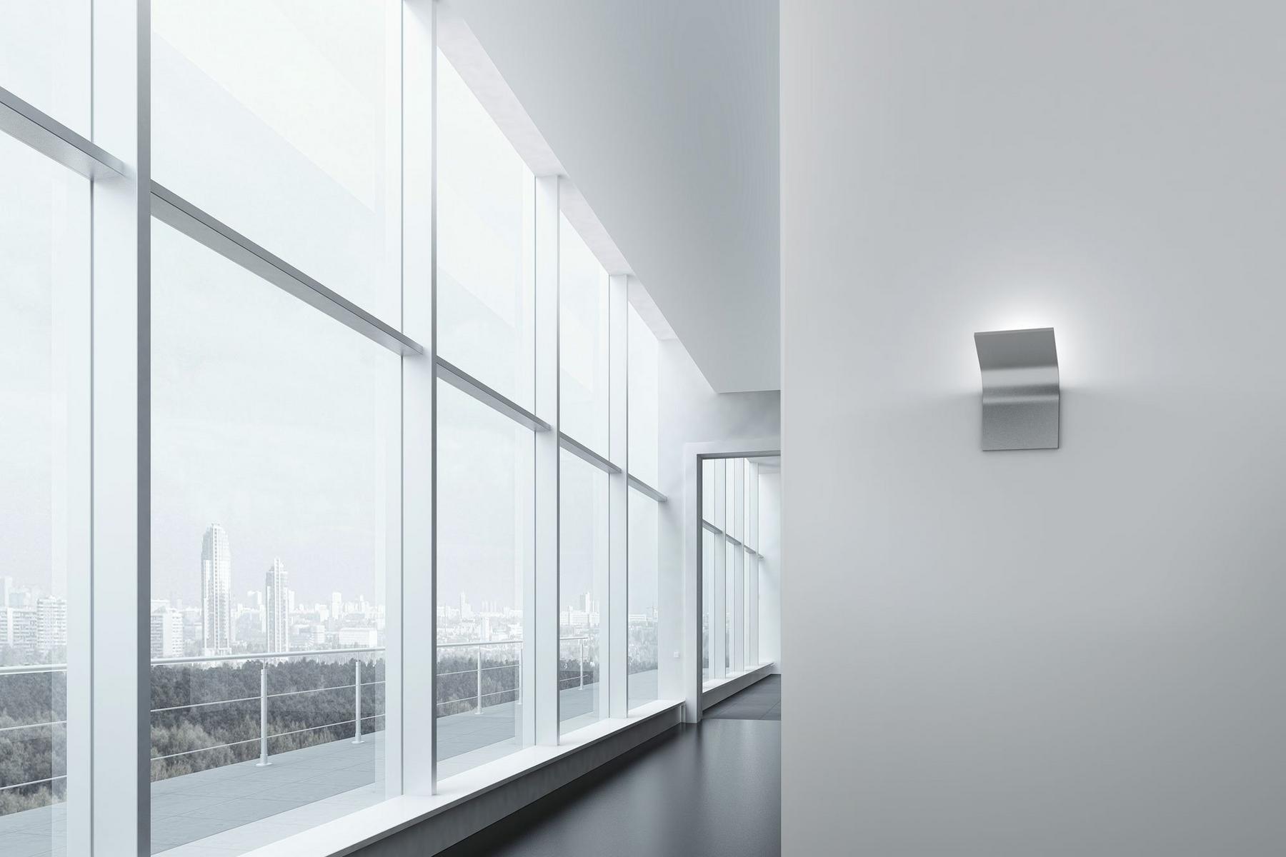 APP Indirect light aluminium wall light