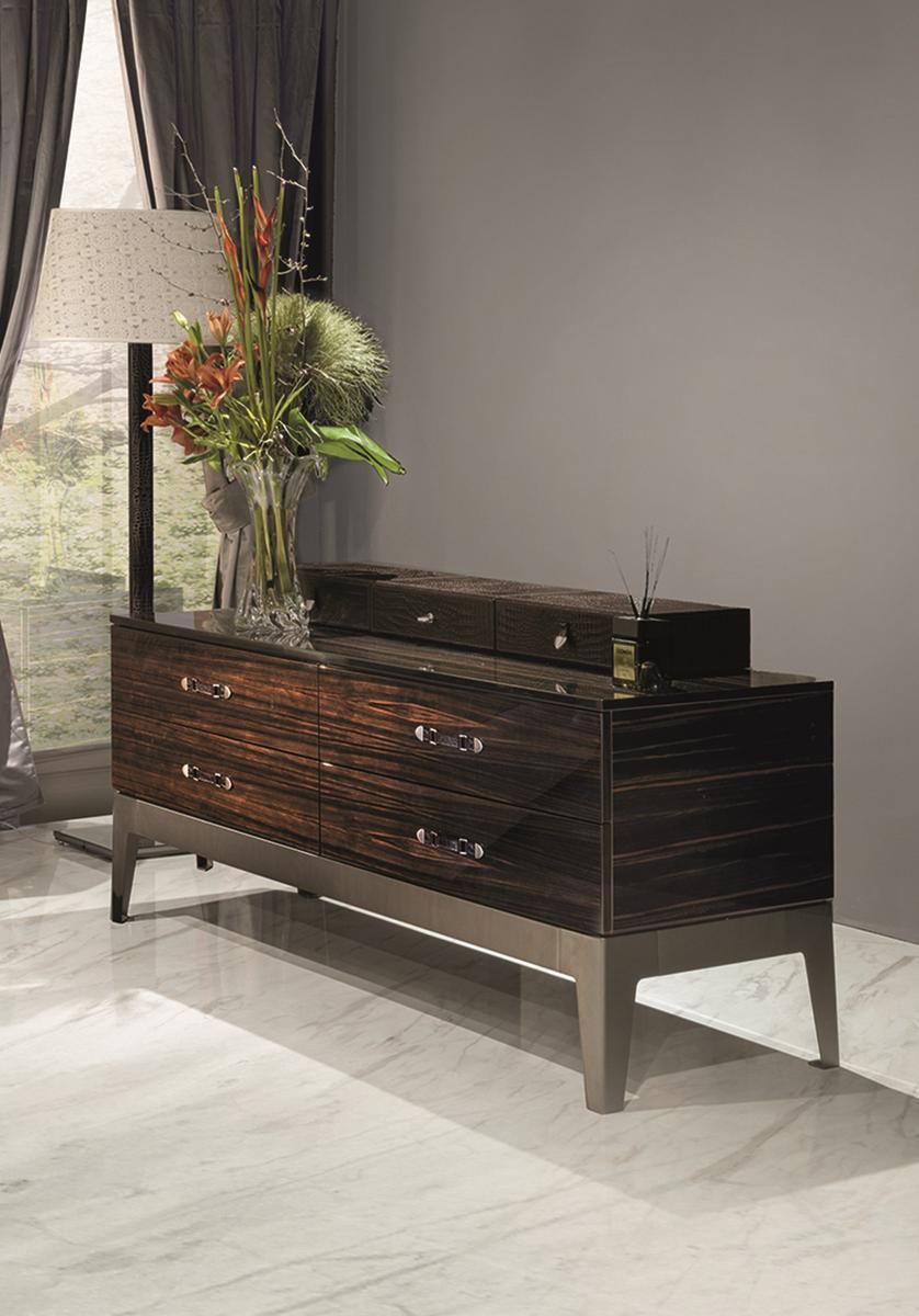 MONSIEUR Rectangular veneer chest of drawers