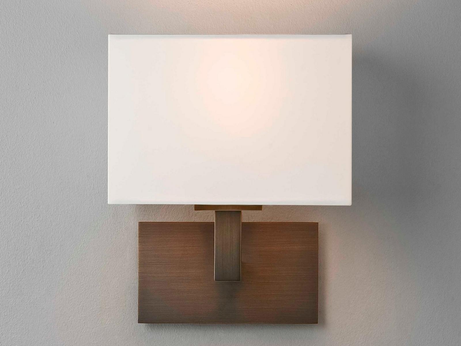 CONNAUGHT Wall lamp in steel and fabric