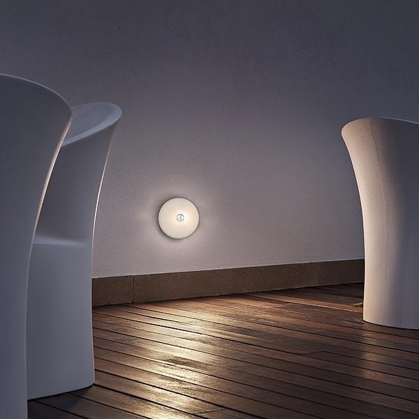 MINI BUTTON Die cast aluminium outdoor wall lamp