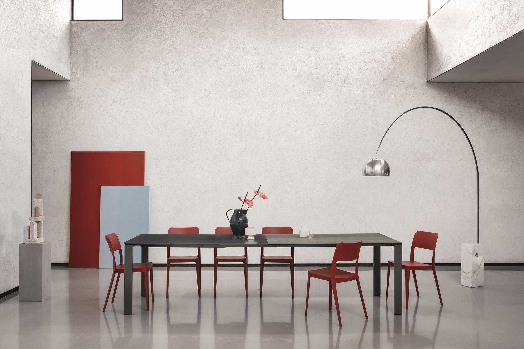 BADÙ Extending rectangular steel and wood table