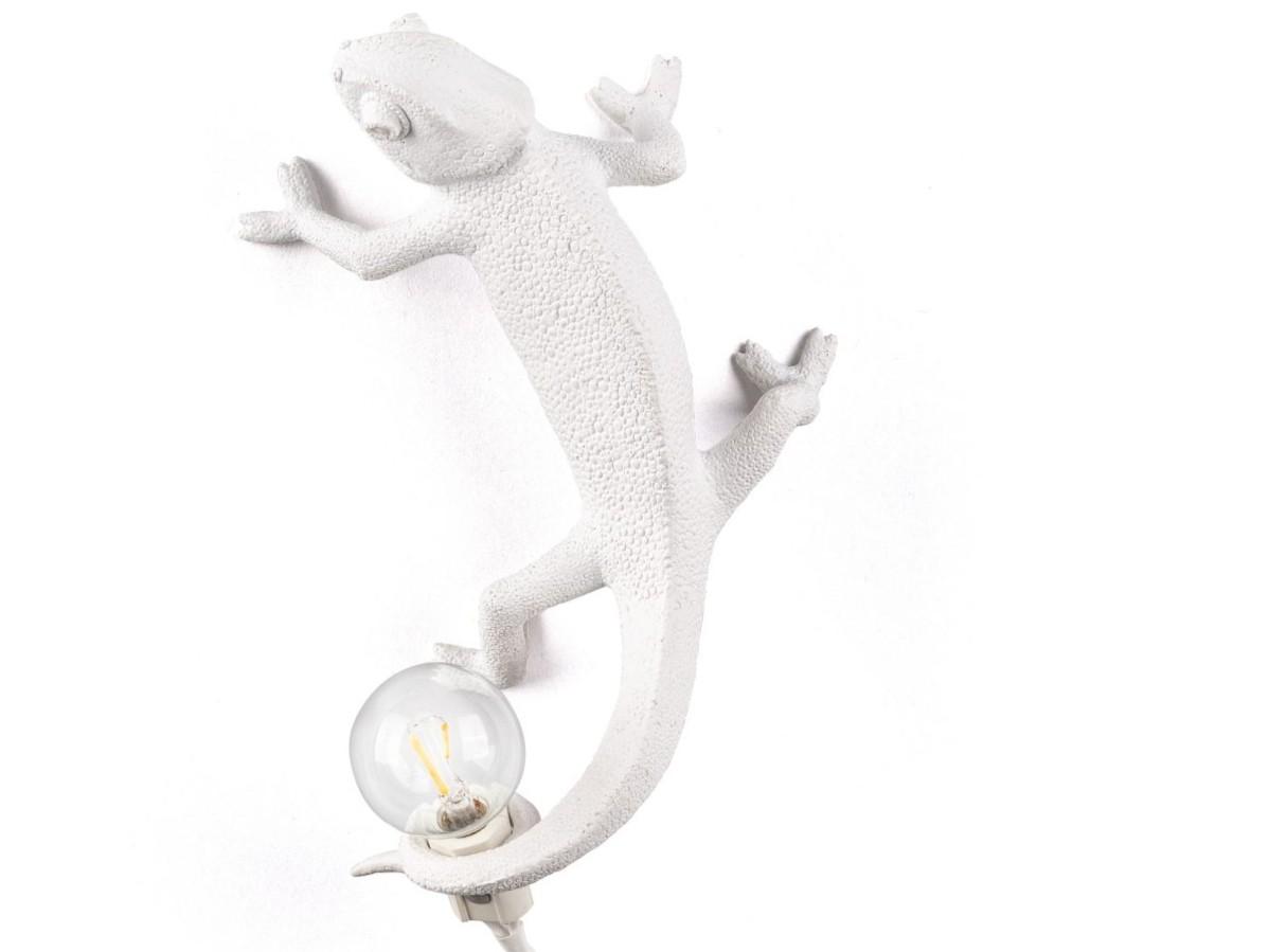 CHAMELEON GOING UP LED resin wall lamp