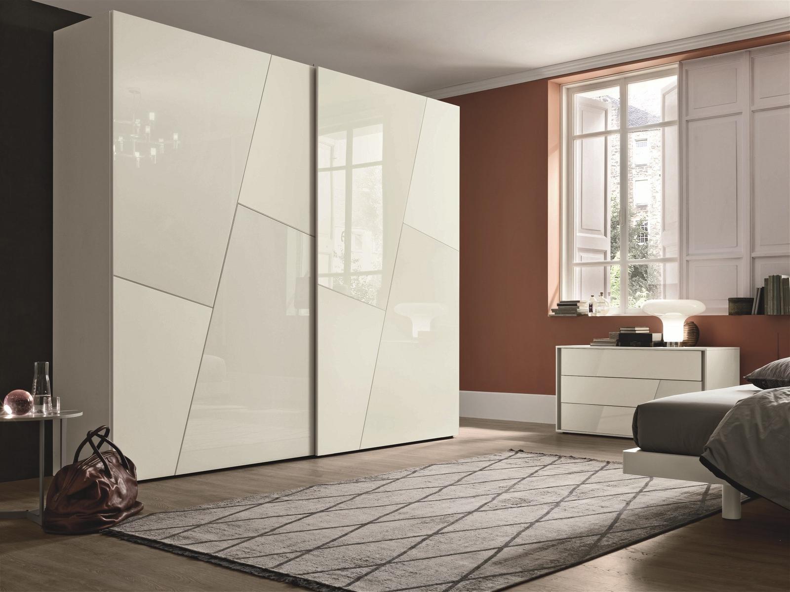 KROSS Wardrobe with sliding doors