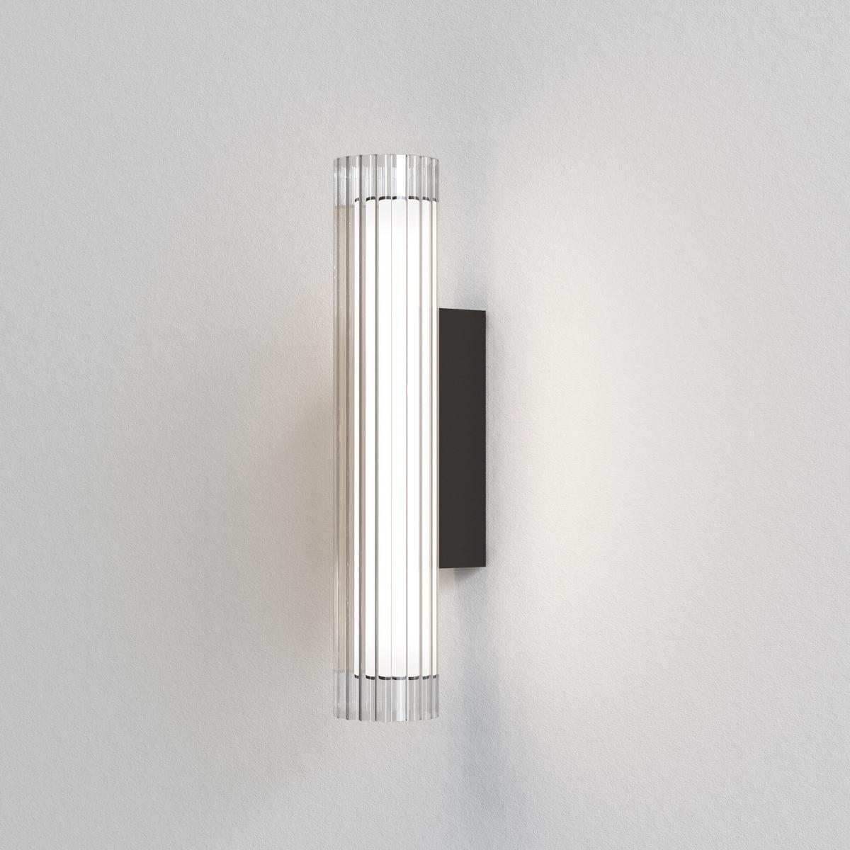 IO 420 LED glass wall light