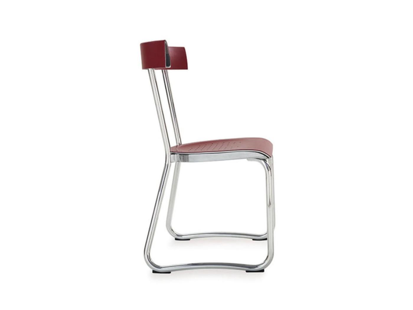 D.235.2 Sled base aluminium chair