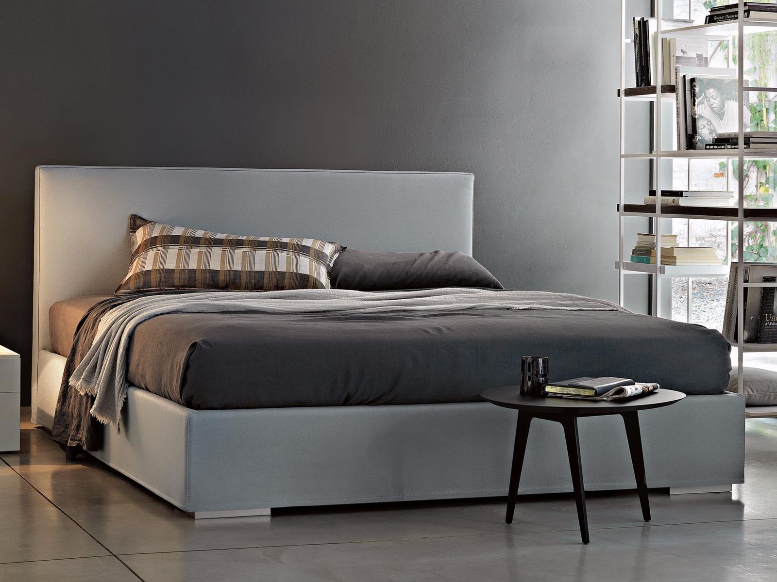 CAMILLE Upholstered fabric storage bed with removable cover
