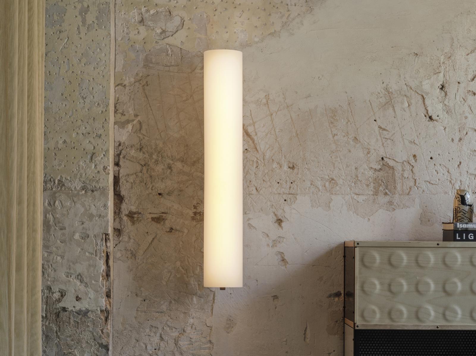 KONTUR 6444 LED wall lamp