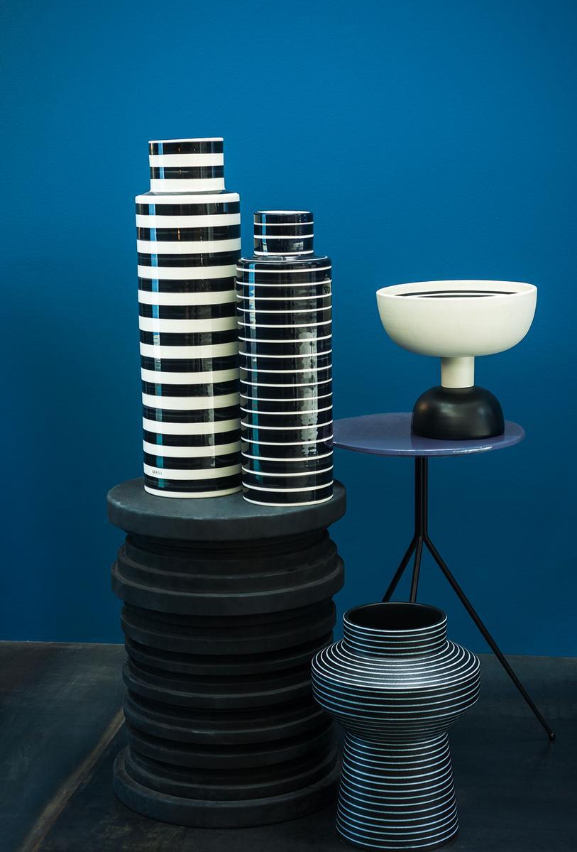 BIDU Round solid wood coffee table