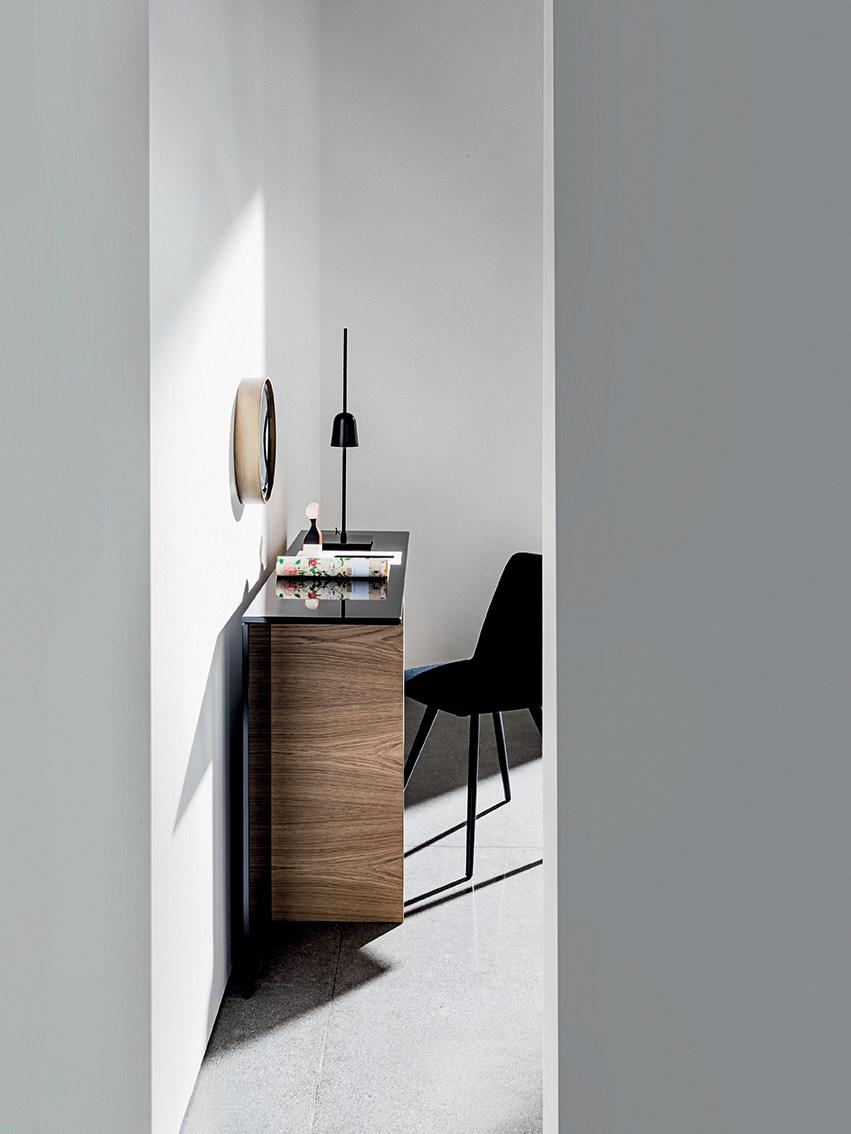 REGOLO Rectangular wood and glass console table