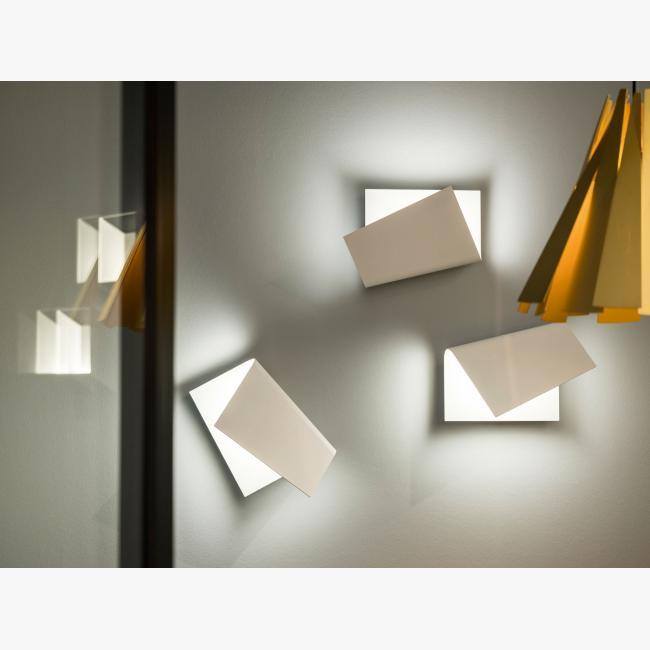 BREESS LED wall lamp with dimmer
