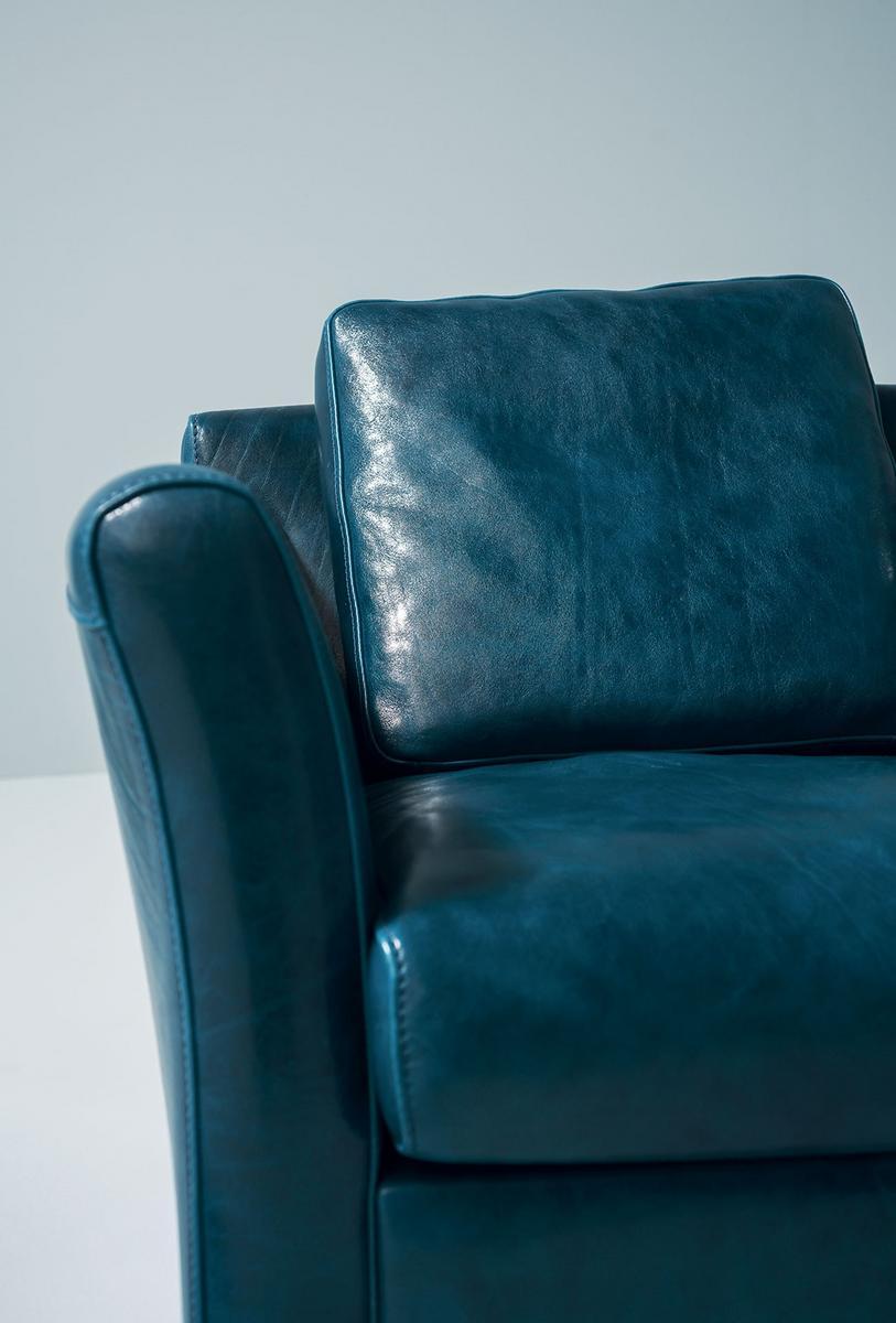 DINER Leather armchair with armrests
