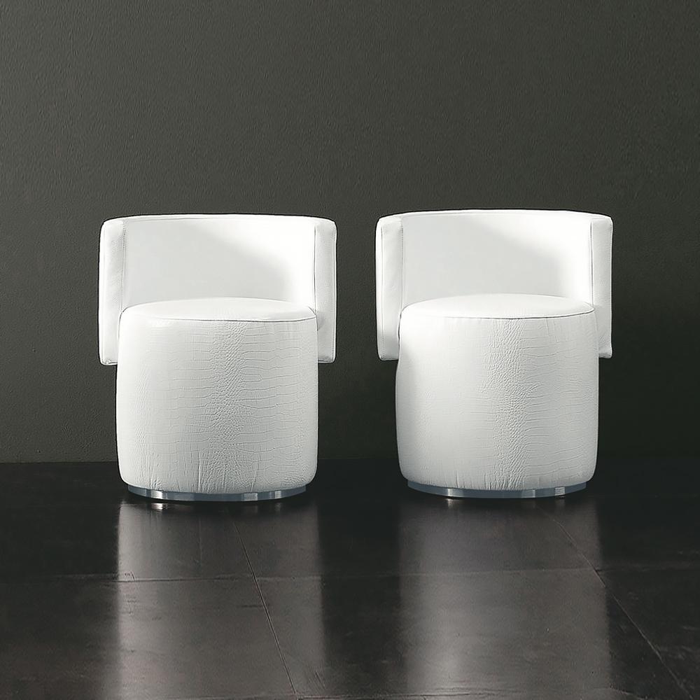 LOVE SEAT Fabric pouf in a luxury style