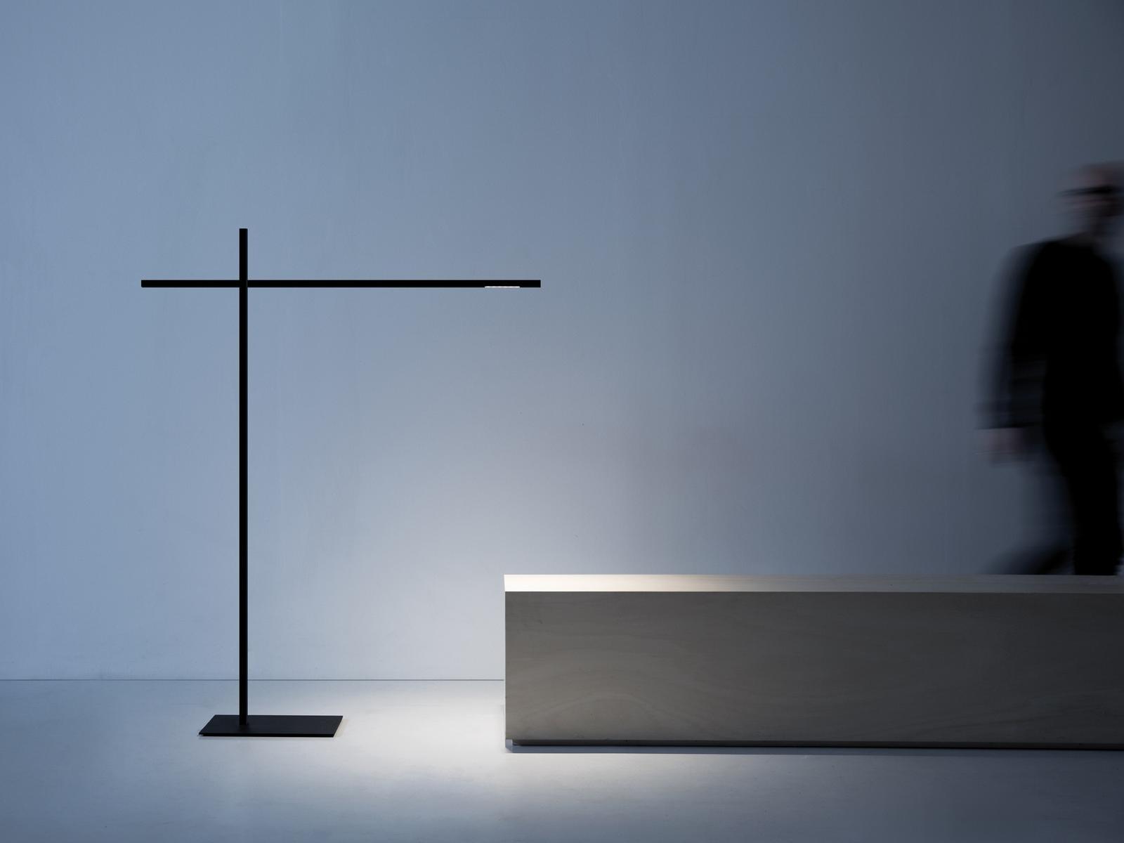 HASHI LED floor lamp