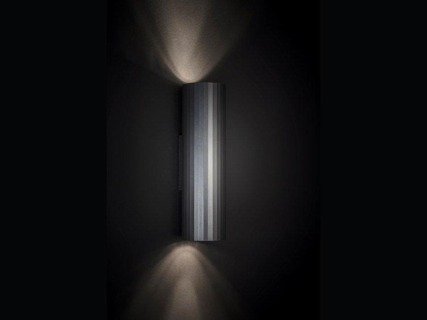 HEDRA Direct-indirect light wall light