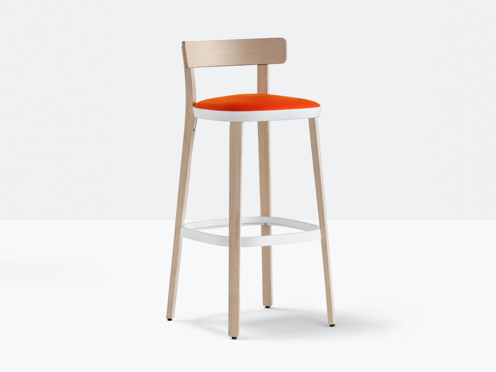 FOLK 2947 High ash stool with integrated cushion