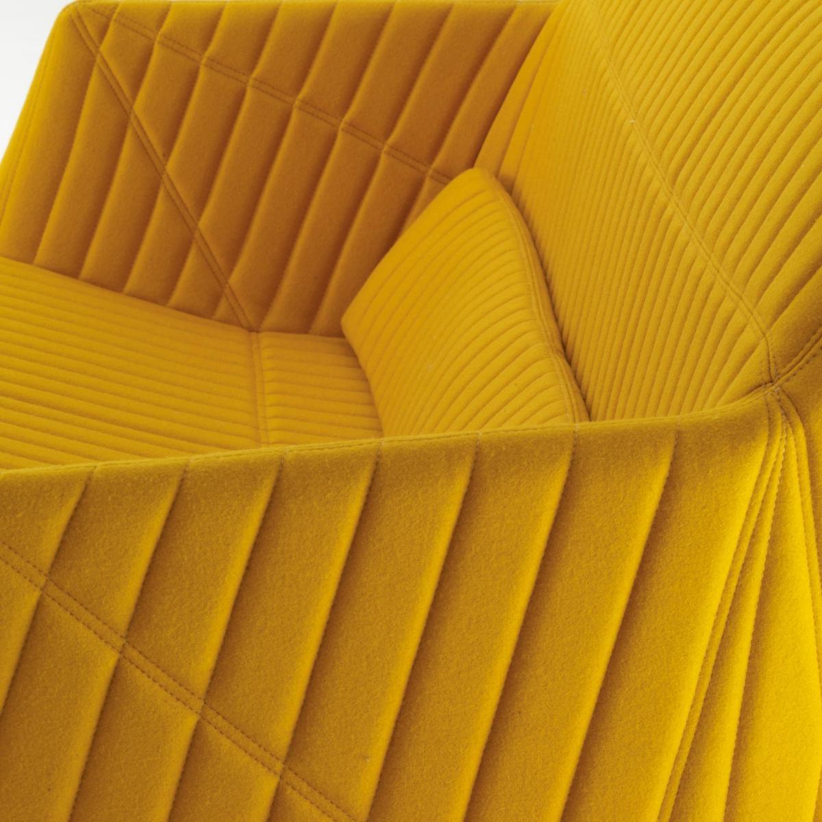 FACETT 3 seater fabric sofa