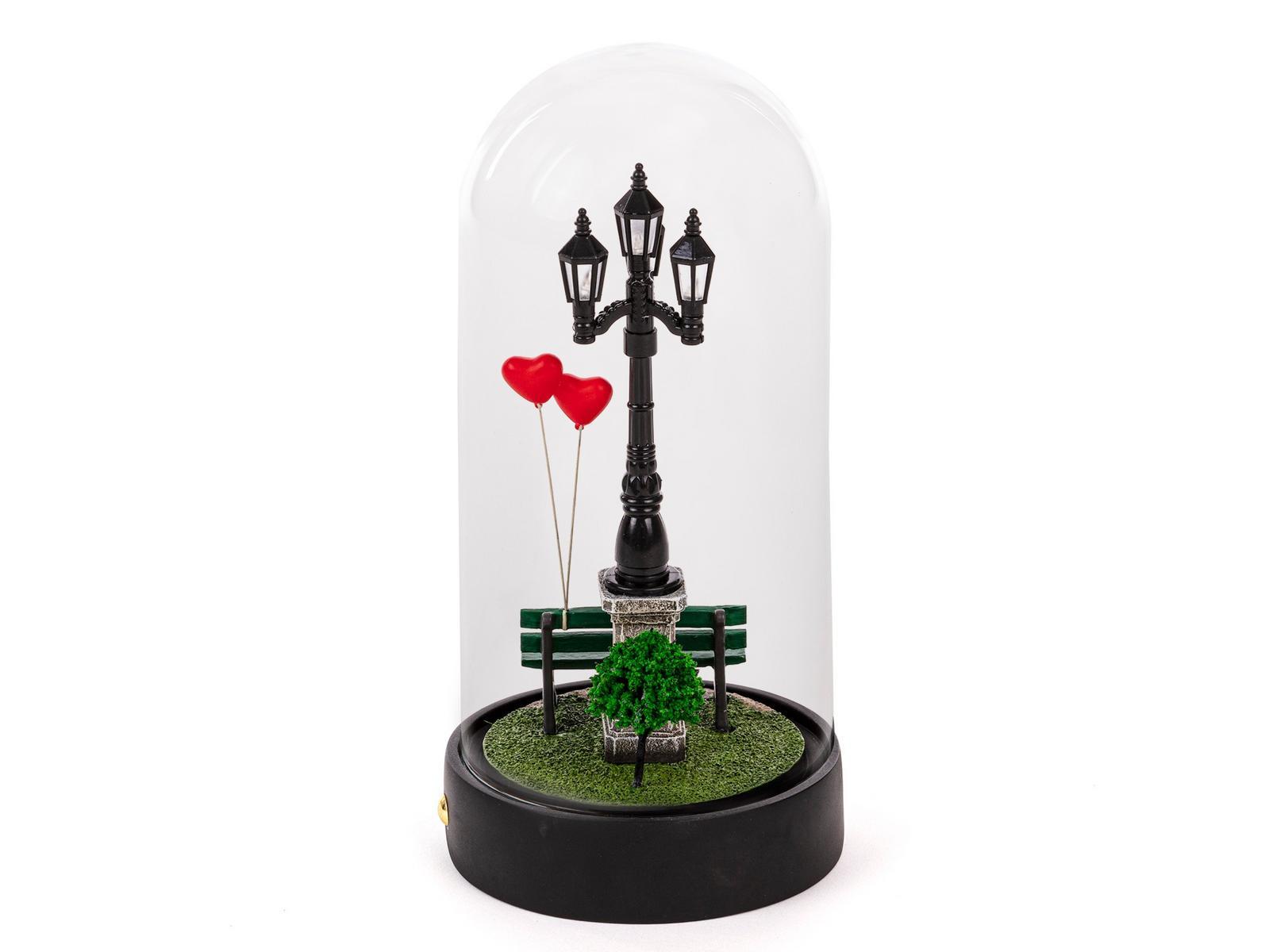 MY LITTLE VALENTINE Resin table lamp