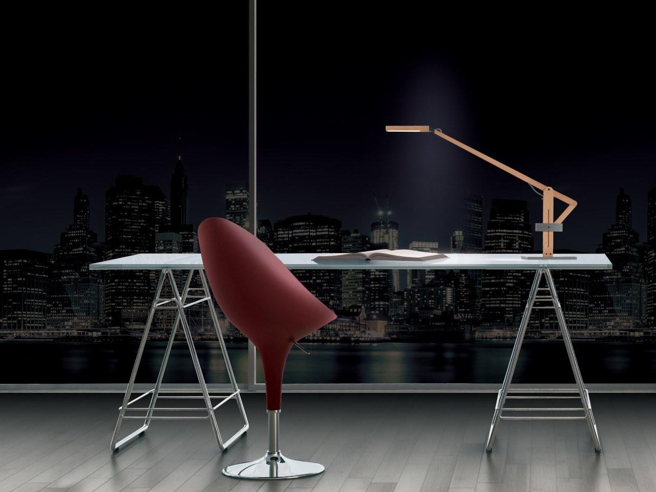 LEVA EVO T LED adjustable beech desk lamp