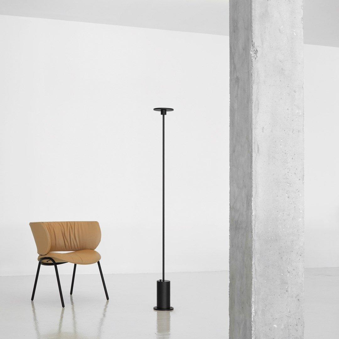 UP LED aluminium floor lamp with dimmer