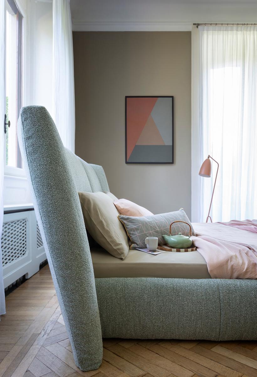 YOUNIVERSE Upholstered fabric bed