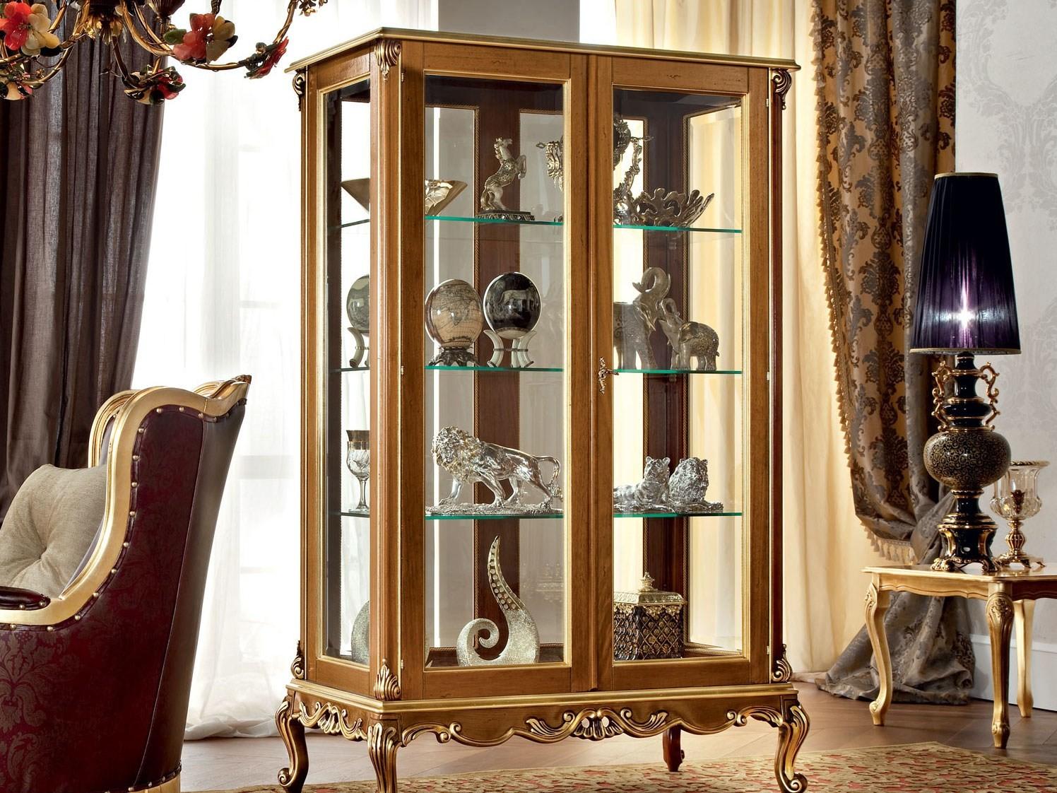 12127 Solid wood display cabinet