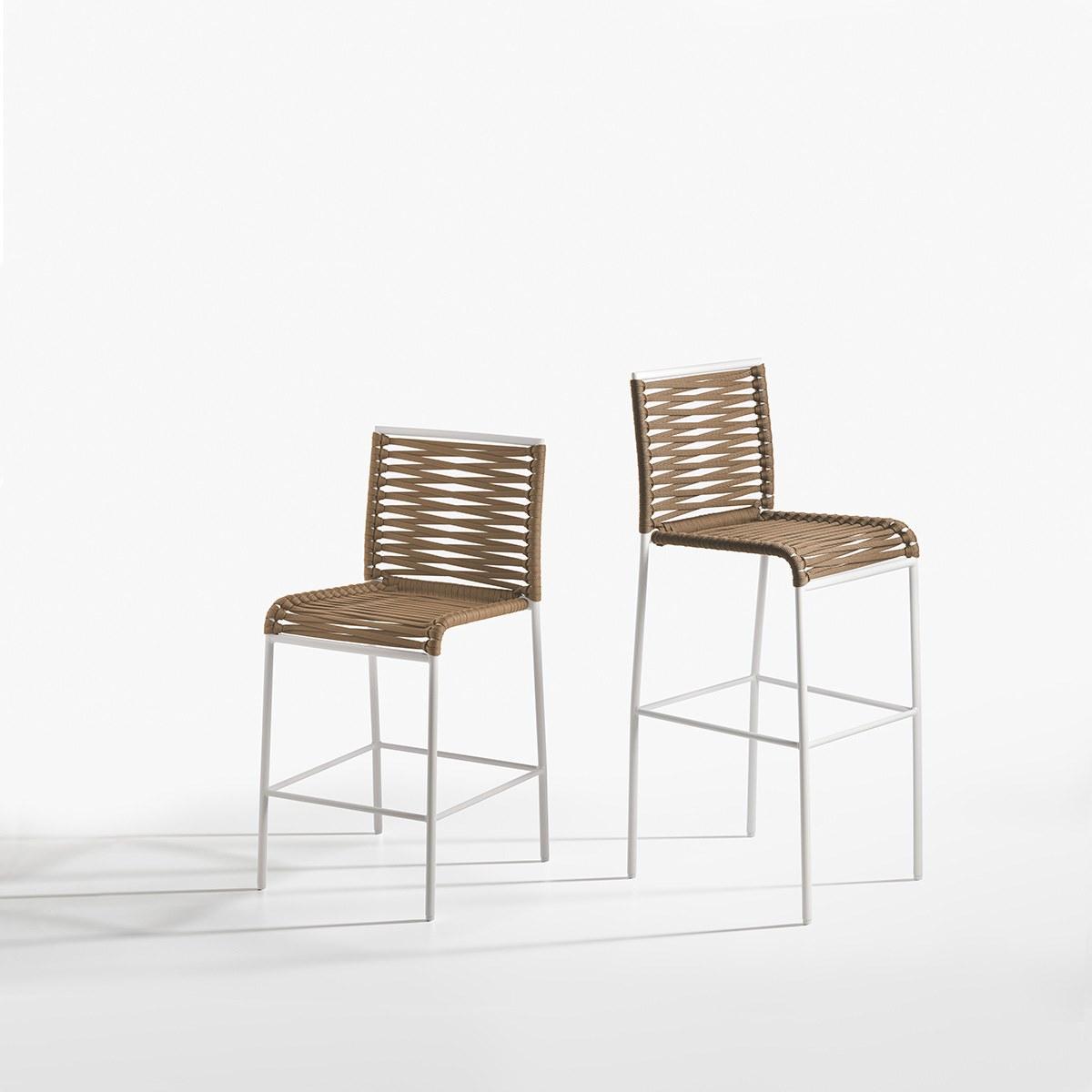ARIA High stool with back