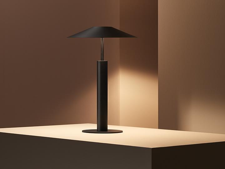 H LED steel table lamp