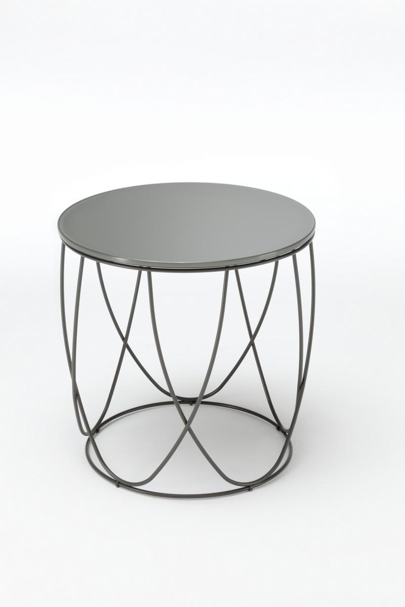 8770 Round glass and steel coffee table