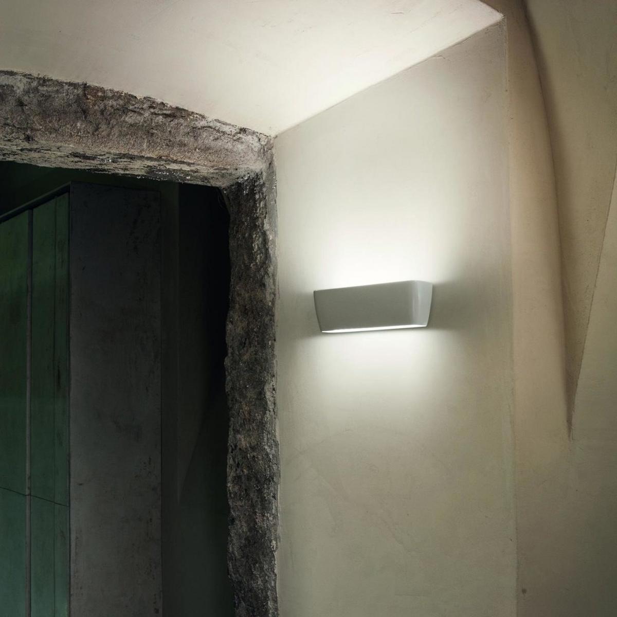 FLACA Die cast aluminium wall lamp