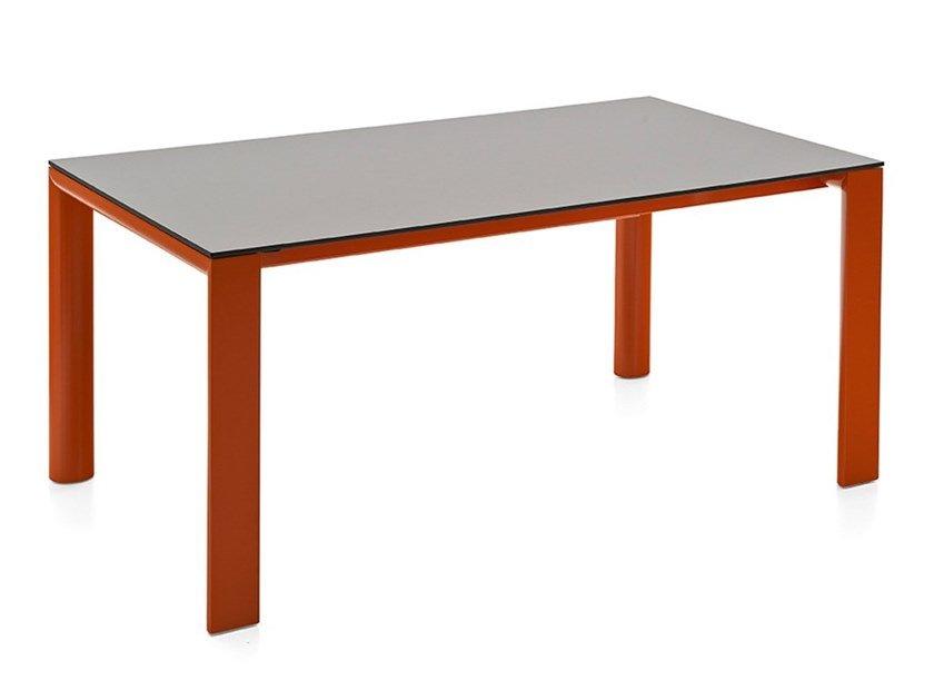 DORIAN Rectangular HPL table