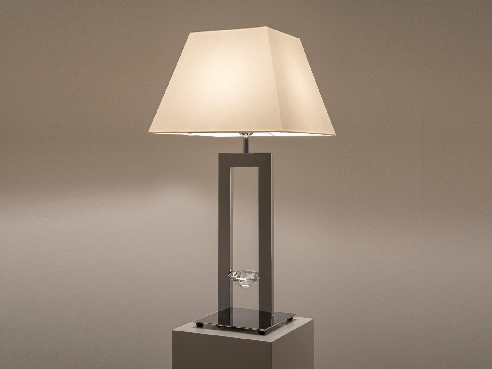 ELEMENTS OF LOVE T1 LED direct light metal table lamp