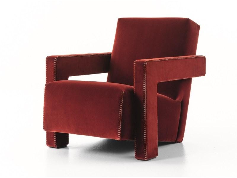 637 UTRECHT ARMCHAIR Fabric armchair