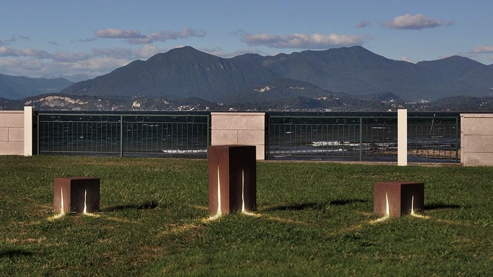 GRANITO Corten™ bollard light