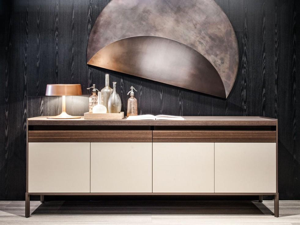 QUINTEN Wooden sideboard