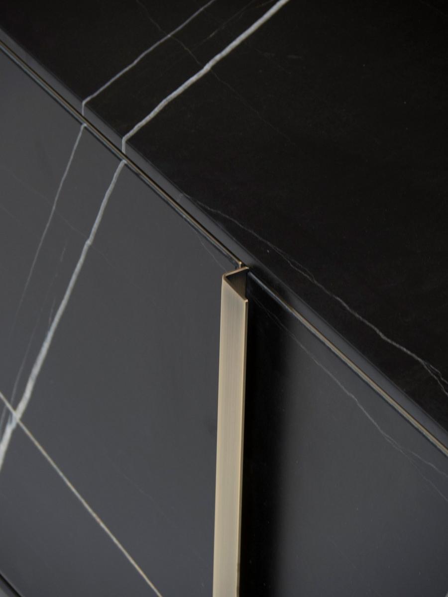 PRISMA Wood and glass sideboard with doors