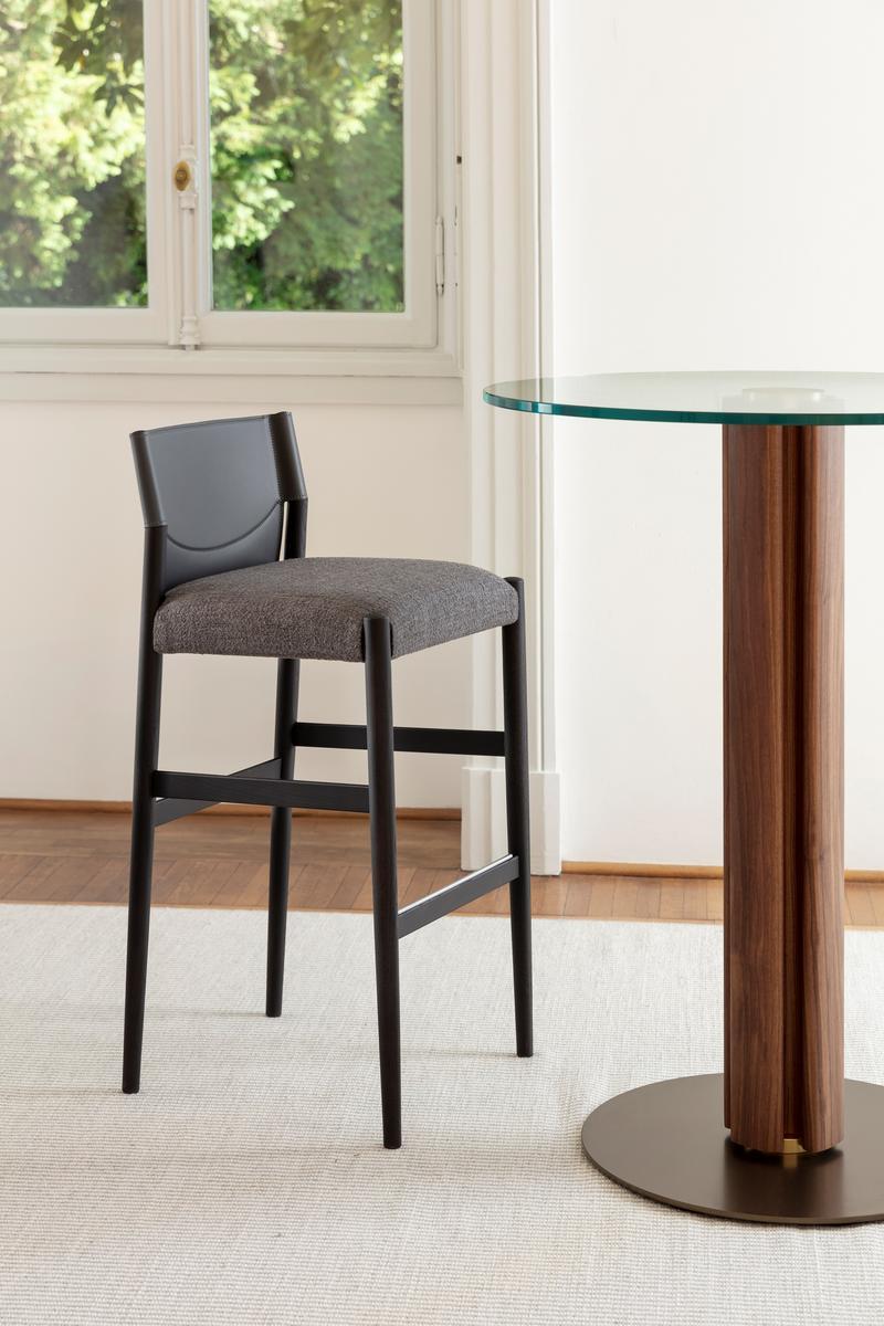 SVEVA Ash stool with leather and fabric covering