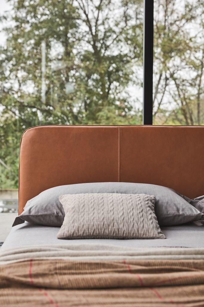 ARIS Upholstered bed with high headboard with upholstered headboard