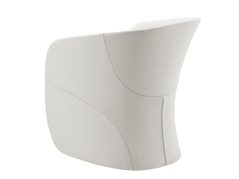 CALLA Upholstered easy chair with armrests