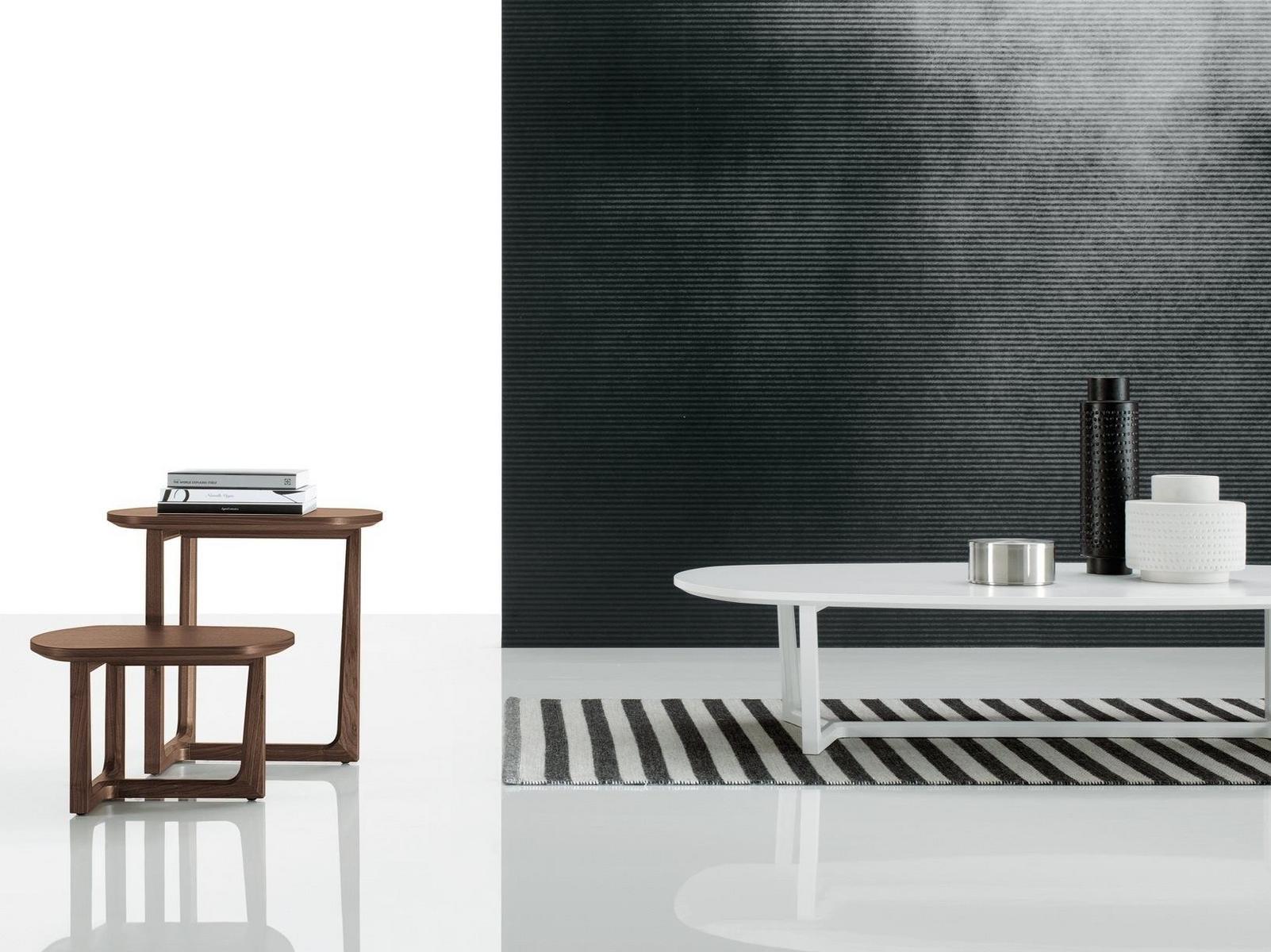 TRIDENTE Low wooden coffee table for living room