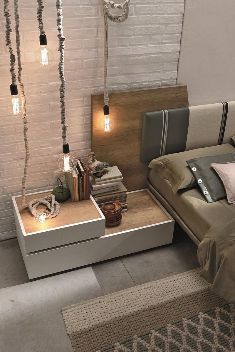 REPLAY Wooden bedside table with drawers