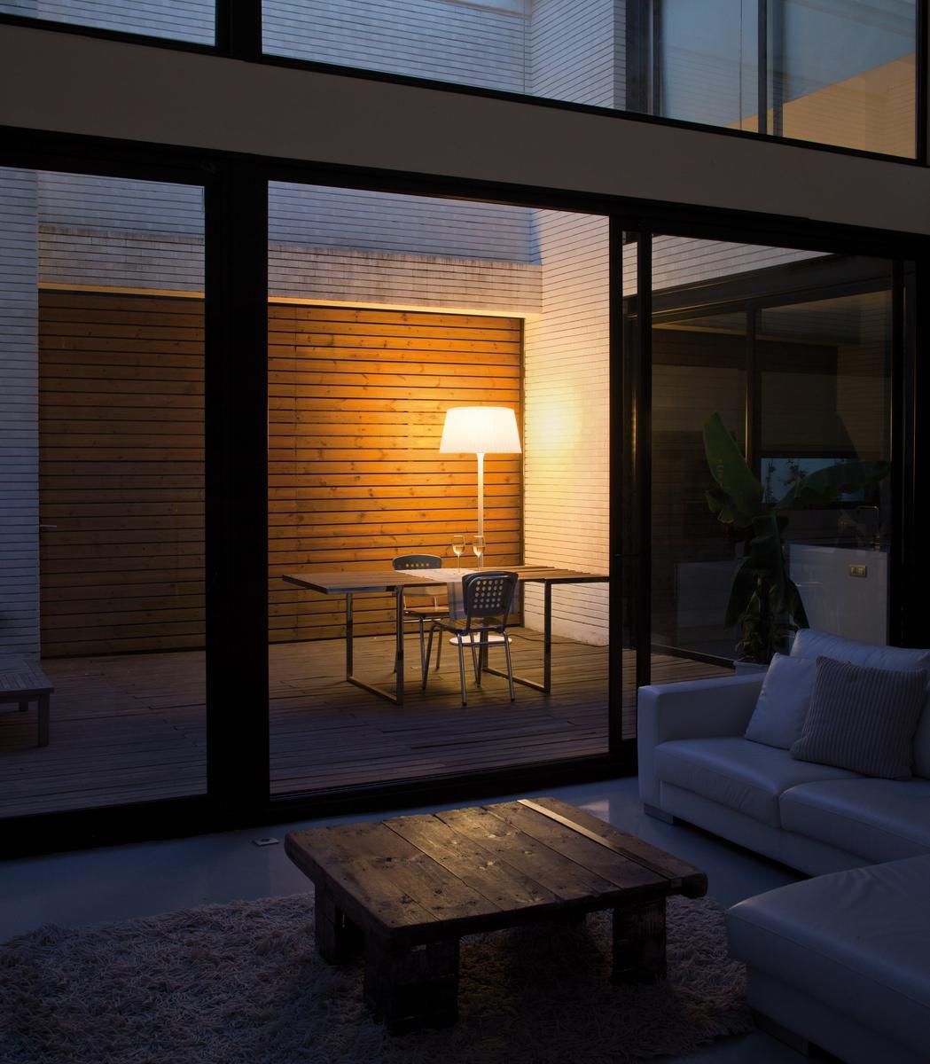 PLIS OUTDOOR Fluorescent floor lamp
