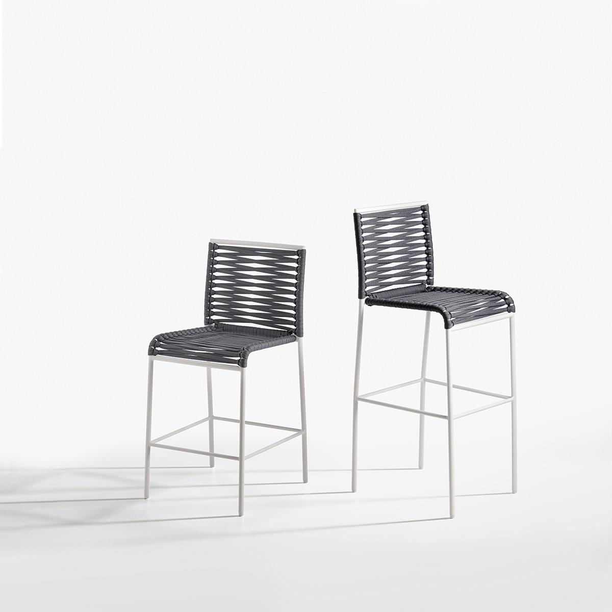 ARIA High stool with back