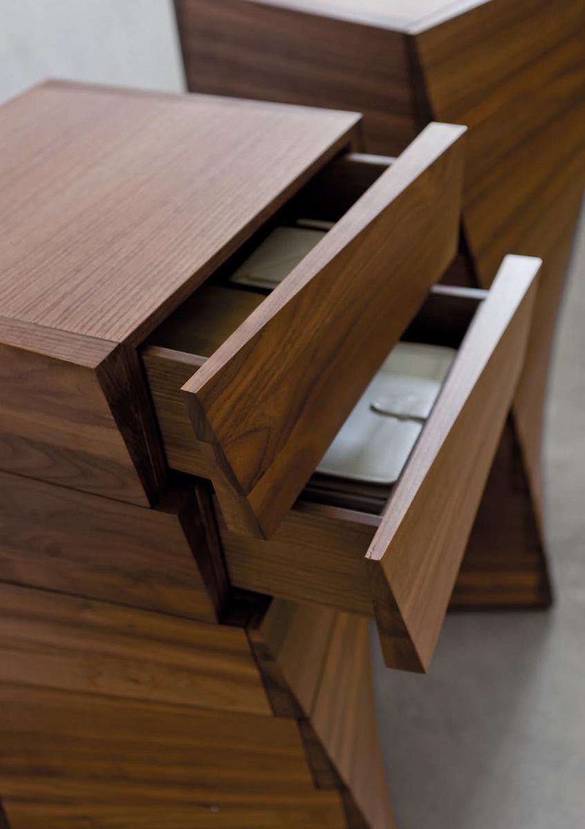 PIROETTE Solid wood chest of drawers