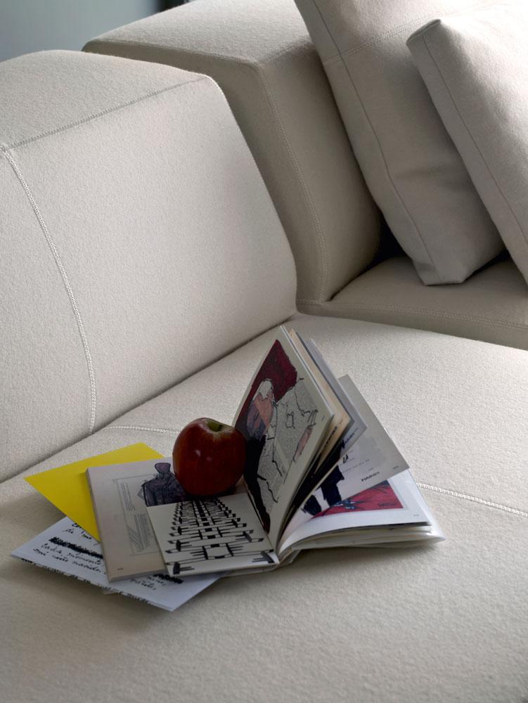 BEND Modular fabric sofa