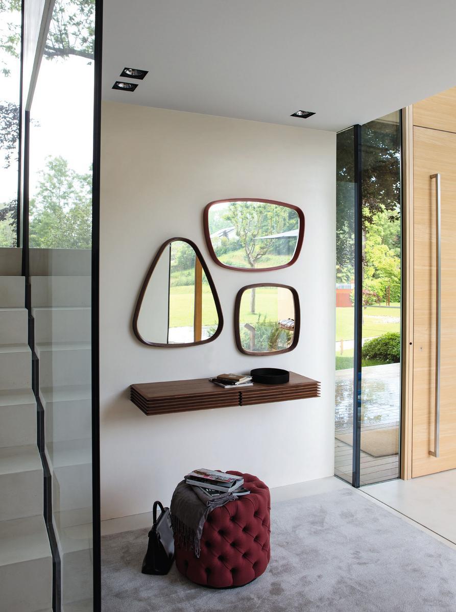 MIX Wall-mounted mirror and wooden frame