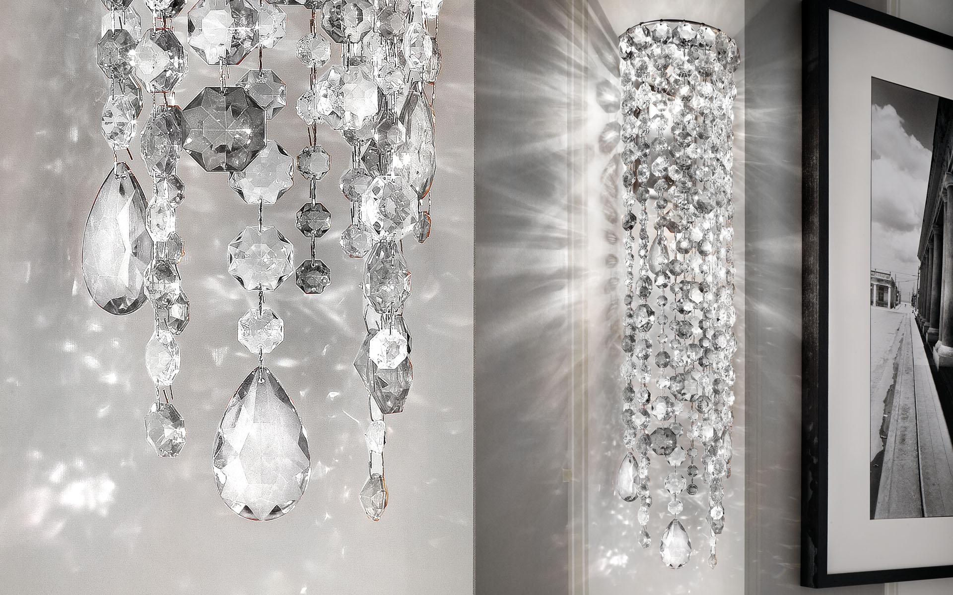 IMPERO & DECO VE 892 A2 Incandescent painted metal wall light with crystals