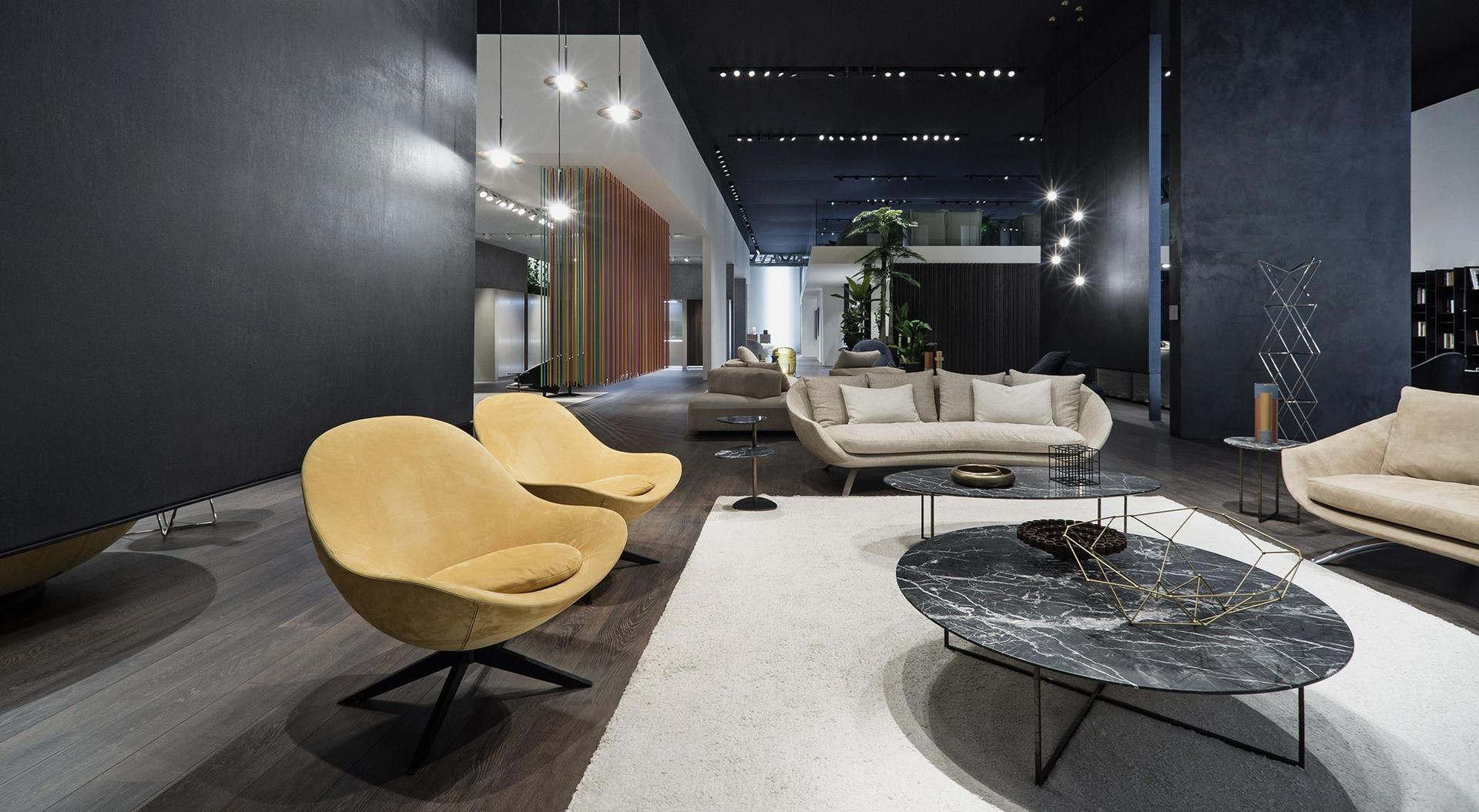 SOOR Armchair with 4-spoke base