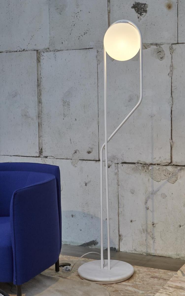 ASTRÉE Metal floor lamp with marble base