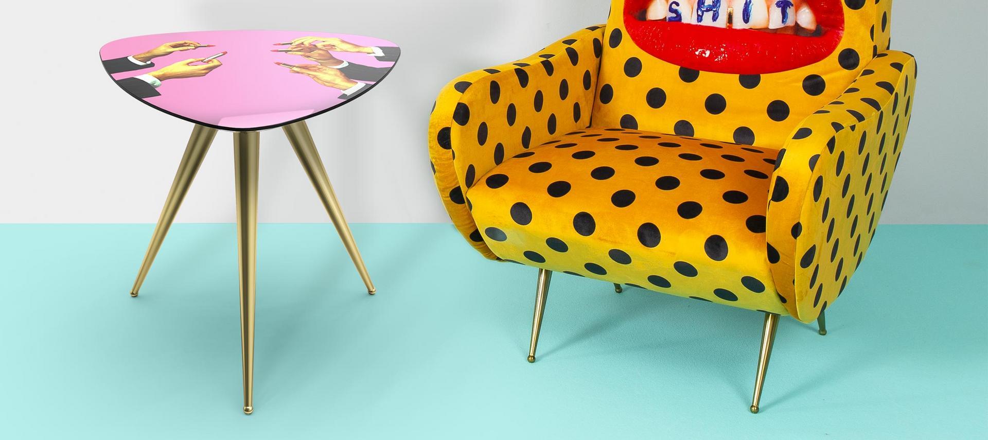 PINK LIPSTICKS Triangular coffee table with MDF top and metal legs
