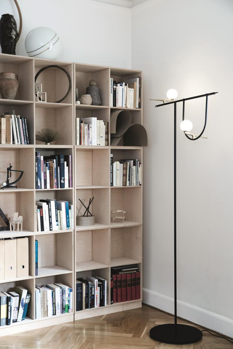 YANZI LED direct light brass floor lamp